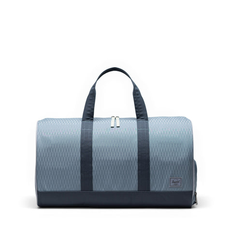 Herschel Novel™ Duffle | Su İtici Kumaş Seyahat ve Spor Çantası, 43 L