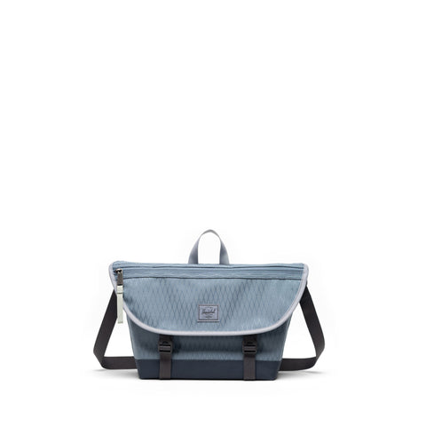 Herschel Cove Küçük Boy Su İtici Kumaş Postacı Çantası, 7.5 L