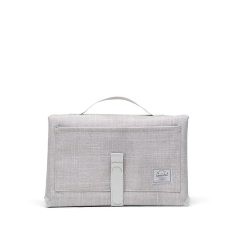 Herschel Sprout | Bebek Alt Değiştirme ve Bakım Matı