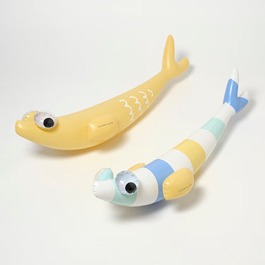 Finn the Fish Çok Renkli İki Adet Şişme Noodle