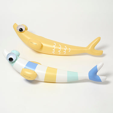Finn the Fish Çok Renkli İki Adet Şişme Noodle