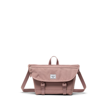 Herschel Cove Small Messenger