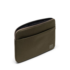Denman 15-16 Inch Sleeve Tech