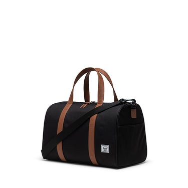 Herschel Novel Duffle Seyahat ve Spor Çantası 26.5L