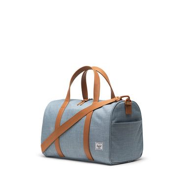 Herschel Novel Duffle Seyahat ve Spor Çantası 26.5L