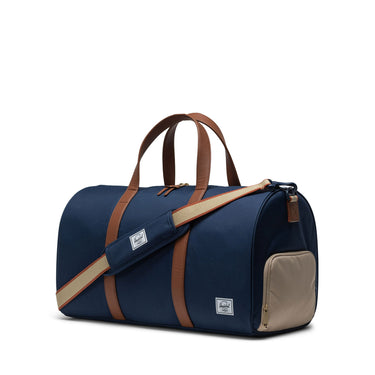 Herschel Novel Duffle Seyahat ve Spor Çantası 43L