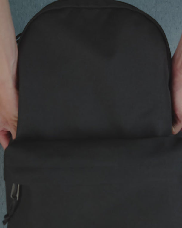 Herschel Classic™ XL | Su İtici Kumaş Büyük Boy Sırt Çantası, 30 L