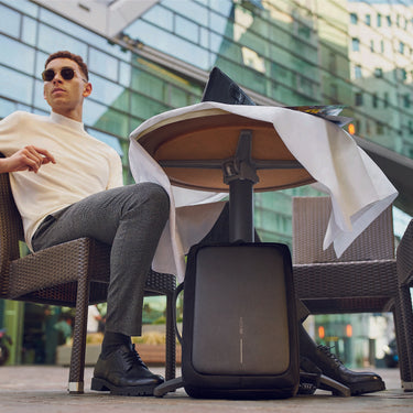 XD Design Bobby Bizz 15.6'' Inç Uyumlu Hırsızlık Önleyici Evrak ve Sırt Çantası