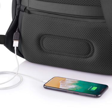 XD Design Bobby Soft 15.6'' Inç Suya Dayanıklı Hırsızlık Önleyici Usb Girişli Körüklü Sırt Çantası
